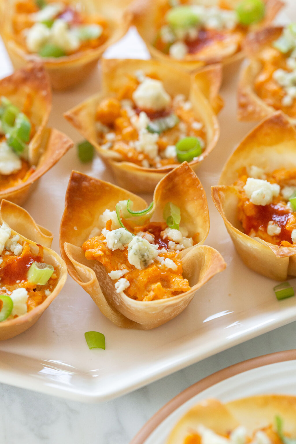 Buffalo Chicken Wonton Cups - Best Appetizers