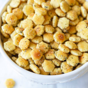 Seasoned Ranch Oyster Crackers Recipe