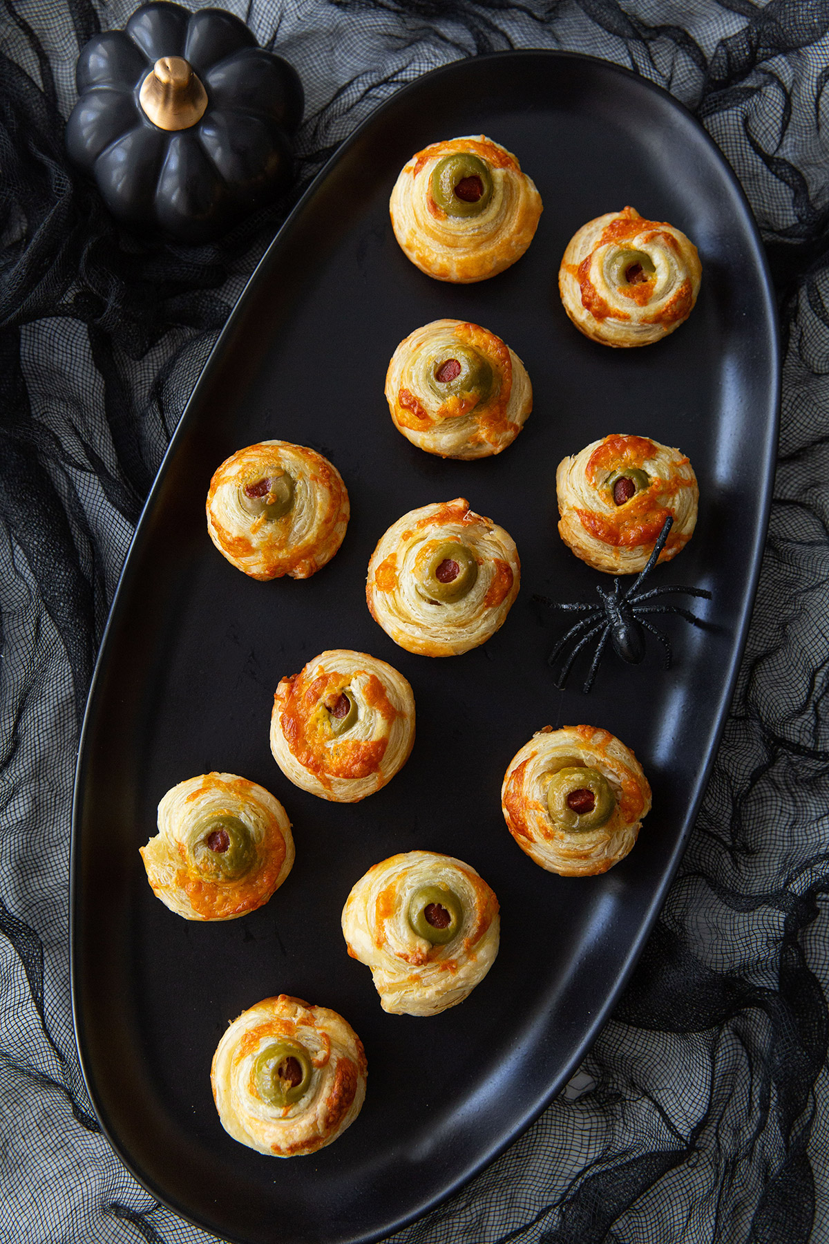 Eyeball Olive Puffs Appetizer for Halloween