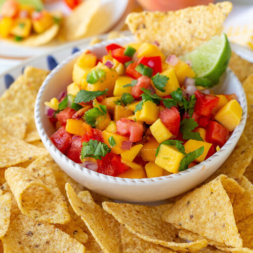 Peach Mango Salsa (Quick Fruit Salsa!) - Best Appetizers