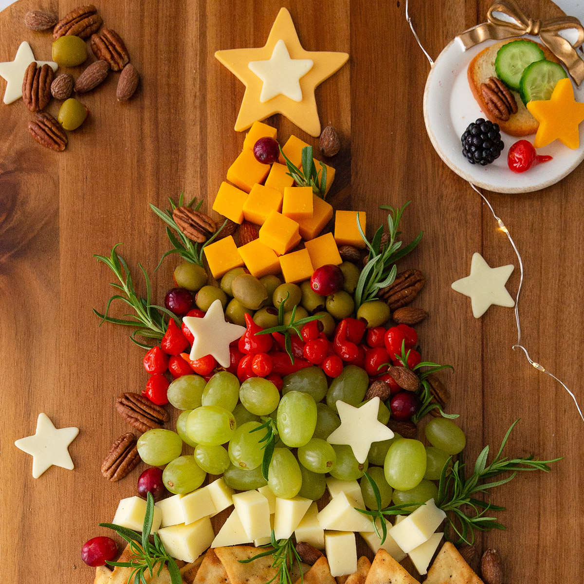 Kitchen Chopping Board Platter Cheese Vegetables Fruit Tray Christmas Tree  Board