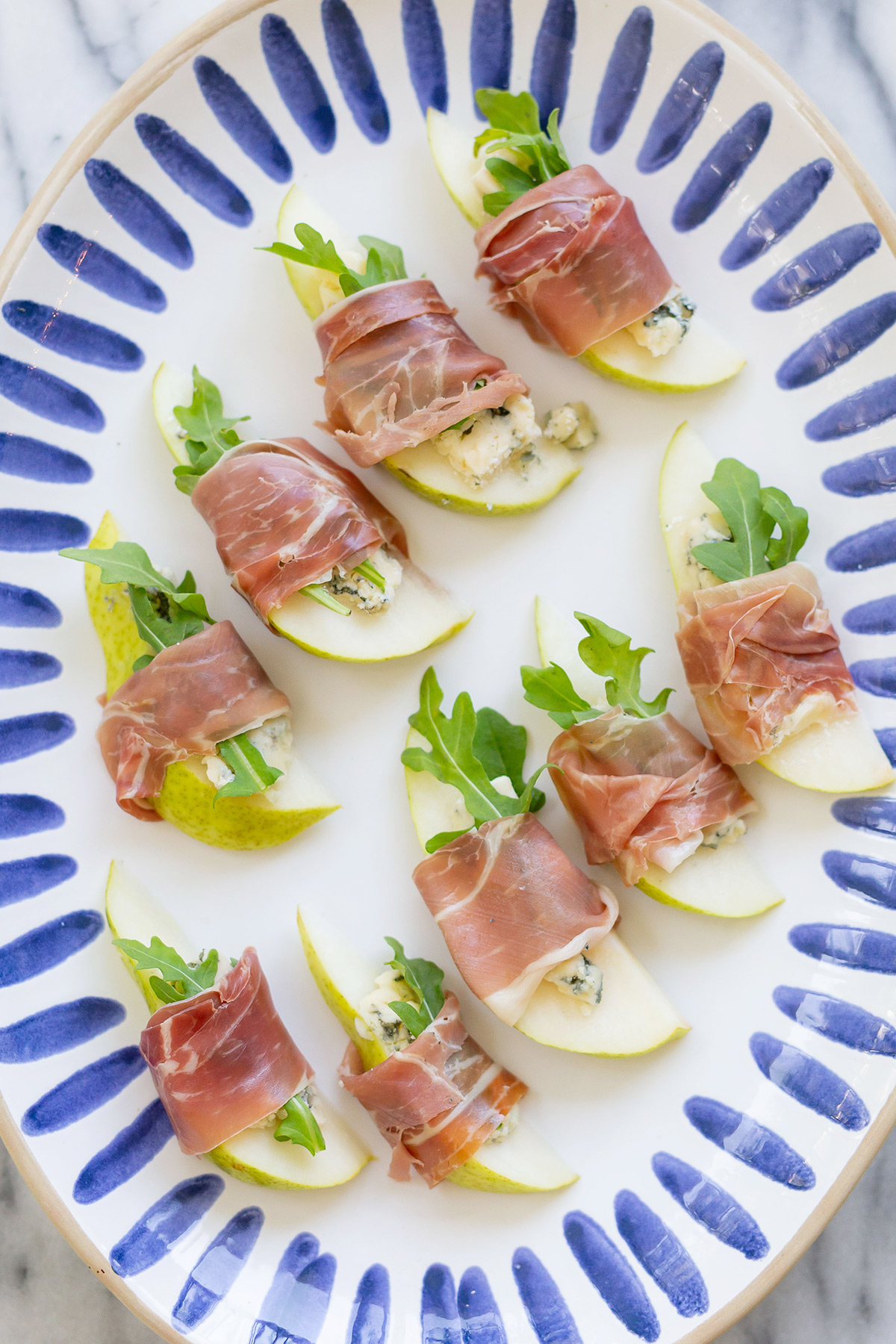 Pear Appetizer with Prosciutto & Blue Cheese